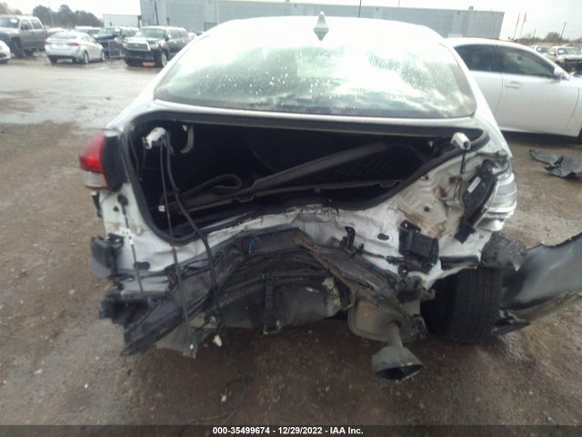 2018 Kia Forte, VIN: 3KPFL4A7XJE214670