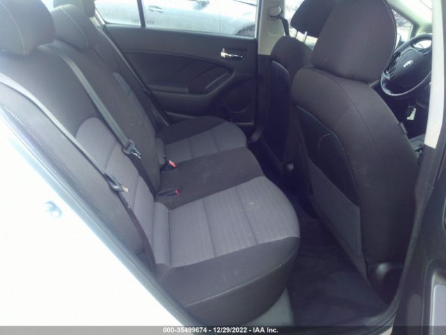 3KPFL4A7XJE214670 KIA FORTE S