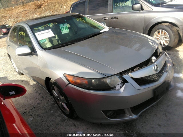 2010 JH4CU2F63AC015180 main image