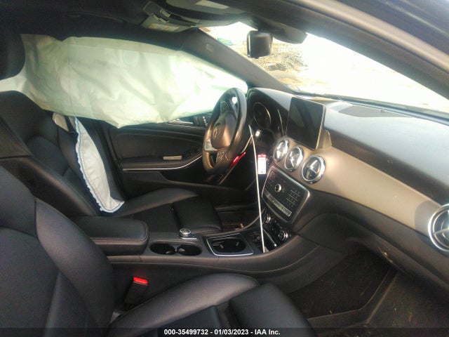 2018 Mercedes-Benz GLA-Class, VIN: WDCTG4GB2JJ393819