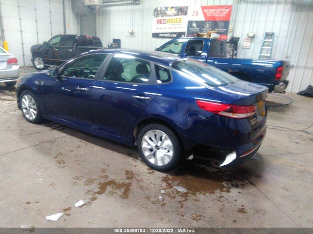 2018 Kia Optima, VIN: 5XXGT4L35JG255651