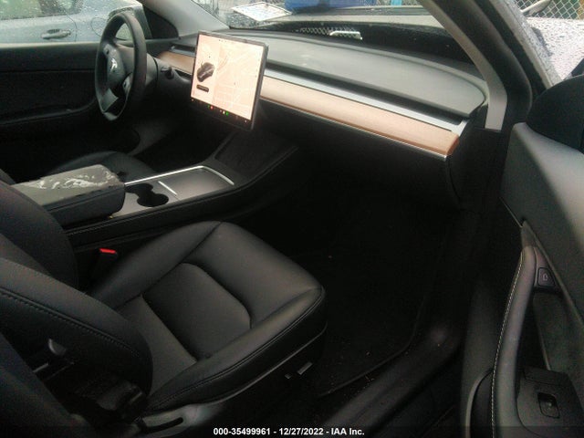 Tesla Model Y 2022 7SAYGDEE7NF504518 Image 7