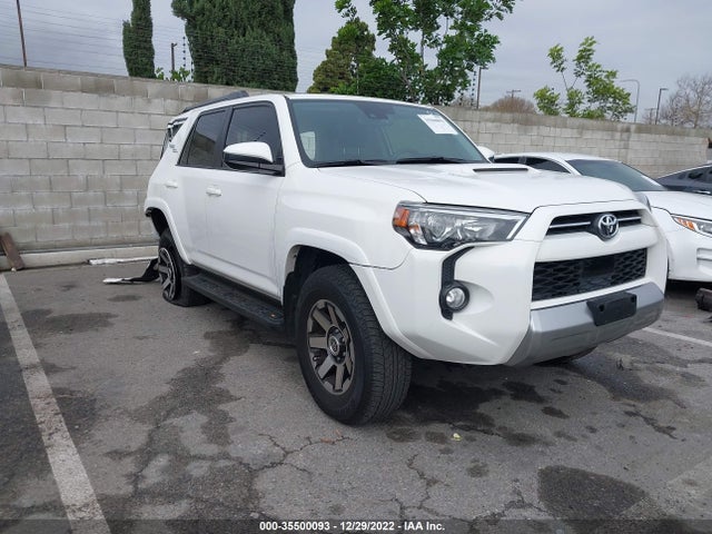 2020 Toyota 4Runner, VIN: JTEBU5JR2L5779069