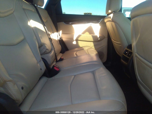 1GYKNDRS2HZ285193 Cadillac Xt5 Luxury Awd