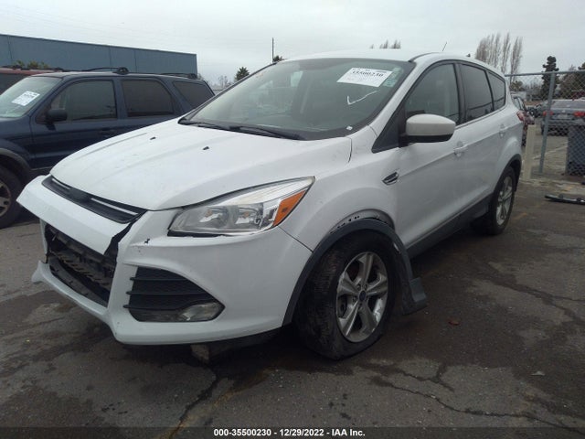 2016 Ford Escape, VIN: 1FMCU9GX9GUA55358