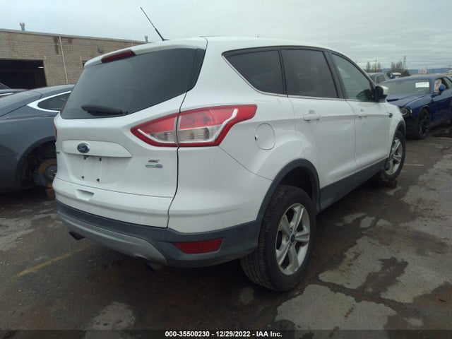 2016 Ford Escape, VIN: 1FMCU9GX9GUA55358