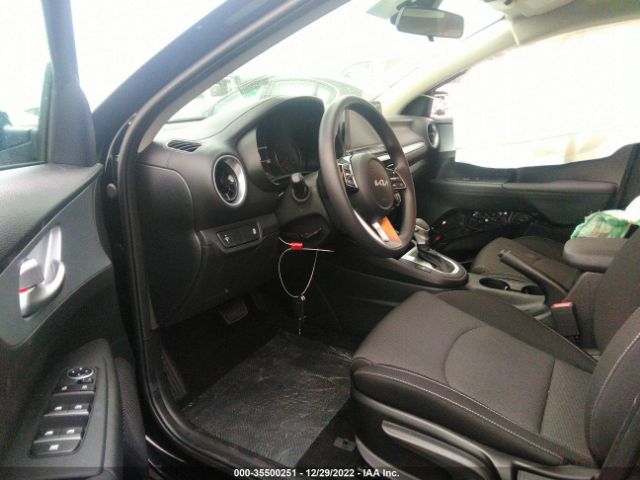 3KPF24AD7PE551606 KIA Forte Lxs