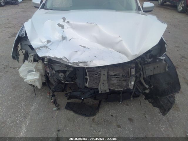 3N1AB7AP4JL645129 Nissan SENTRA SV
