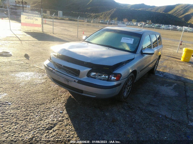 YV1SW58D911137147 Volvo V70