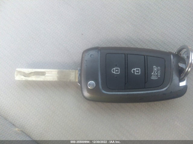2022 Hyundai Venue, VIN: KMHRC8A3XNU166690