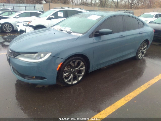 Chrysler 200 S 2015 1C3CCCBBXFN626076 Image 2