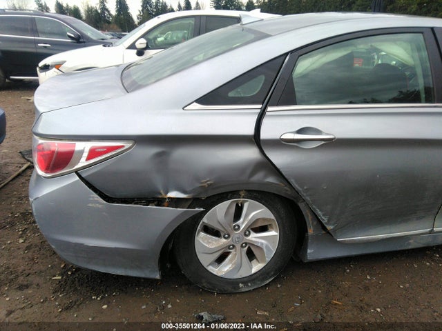 Hyundai SONATA HYBRID 2015 KMHEC4A49FA135238 Image 7