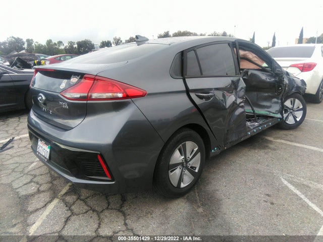 2017 Hyundai Ioniq, VIN: KMHC65LC4HU050138