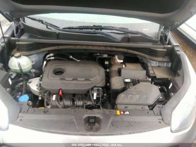 KNDPMCAC5J7461765 KIA Sportage Lx
