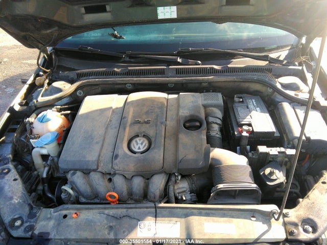 2013 VOLKSWAGEN JETTA SEDAN SE VIN: 3VWDP7AJ5DM393345