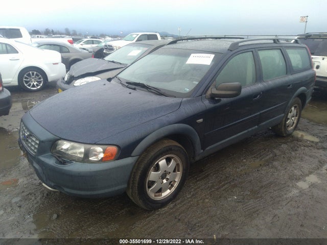 Volvo V70 2002 YV1SZ58D421074211 Image 2