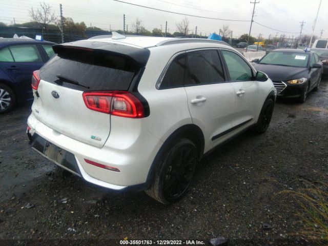 KNDCB3LC0K5286355 KIA NIRO LX