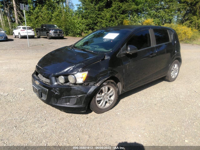 Chevrolet SONIC LT 2014 1G1JC6SG5E4112410 Image 2