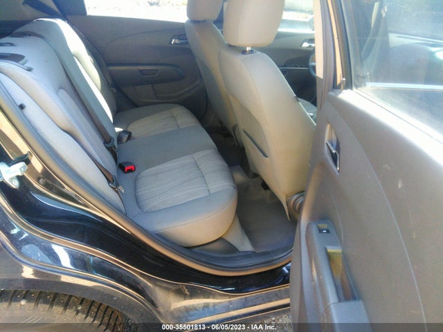 Chevrolet SONIC LT 2014 1G1JC6SG5E4112410 Image 8