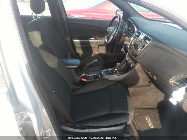 1C3CCBBBXCN131124 Chrysler 200 Touring