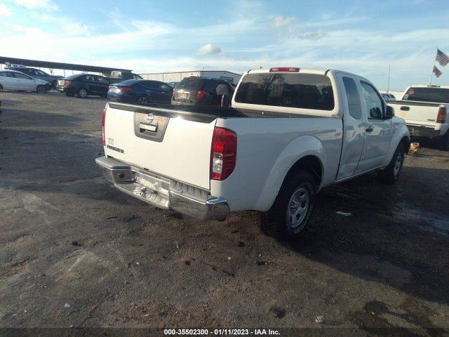 2015 Nissan Frontier, VIN: 1N6BD0CT4FN729985