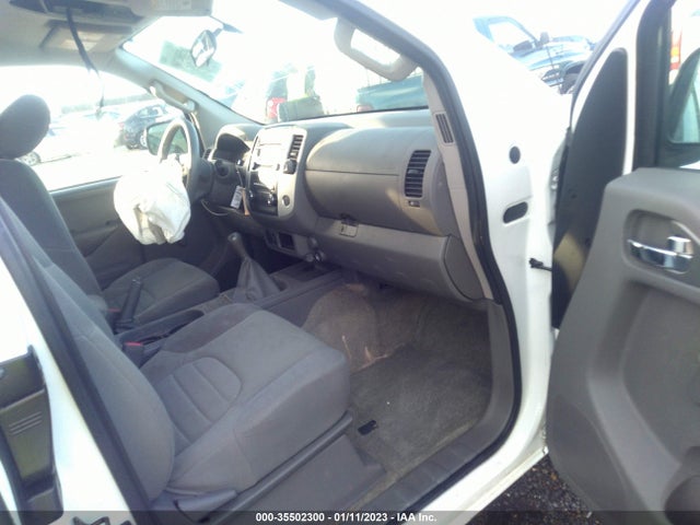 2015 Nissan Frontier, VIN: 1N6BD0CT4FN729985