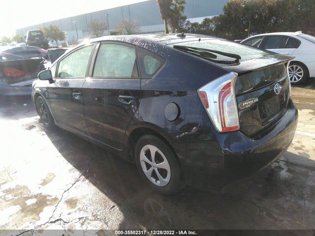 Toyota Prius Four/five/three/one/two 2014 JTDKN3DUXE0364541 Image 3
