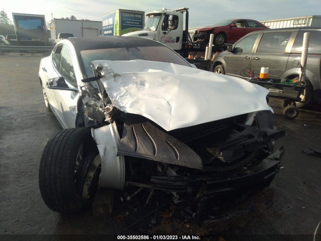 2018 Tesla Model S, VIN: 5YJSA1E26JF261321