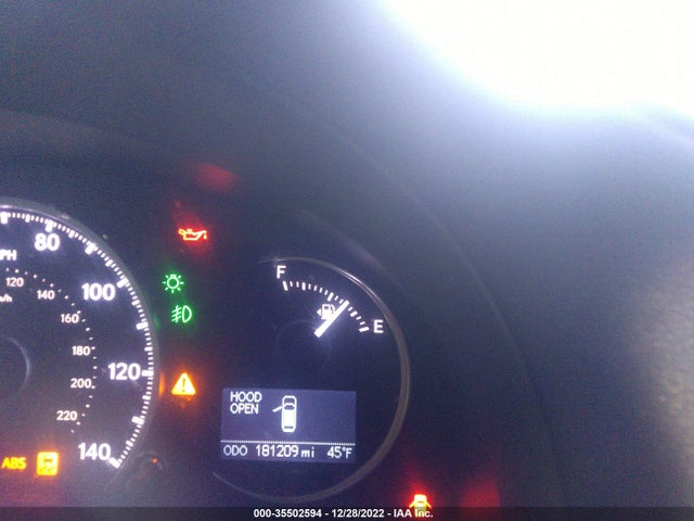 Lexus CT 200H 2012 JTHKD5BH4C2083615 Image 7