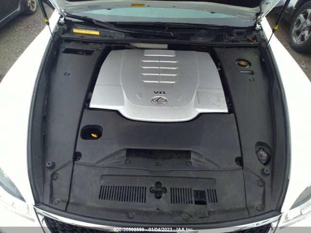 2015 Lexus LS, VIN: JTHBL5EF6F5133785