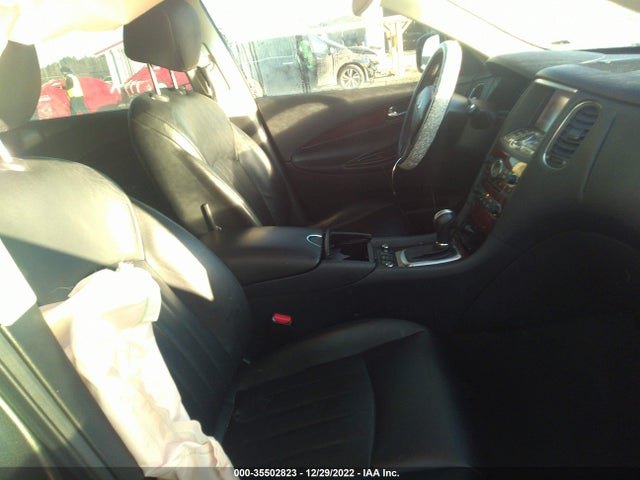 2016 Infiniti QX50, VIN: JN1BJ0RR7GM268931