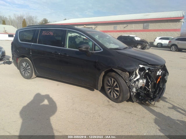 2C4RC1R7XMR550418 - Chrysler Pacifica 2021