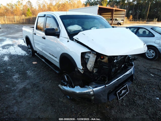 2015 NISSAN TITAN SV VIN: 1N6BA0EC3FN514393