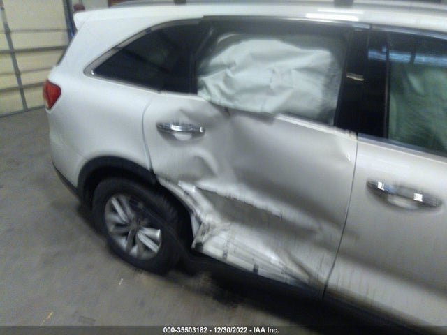 2016 Kia Sorento, VIN: 5XYPG4A37GG043359