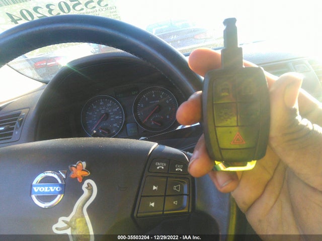 YV1382MS7A2492765 Volvo S40