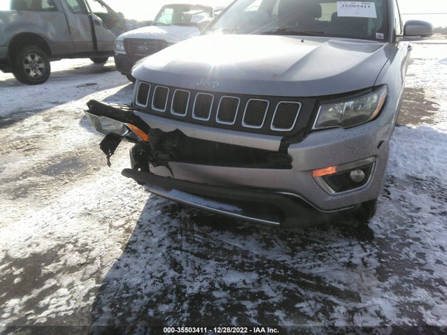 2018 Jeep Compass, VIN: 3C4NJDCB1JT354427