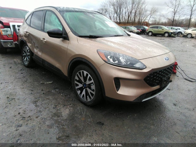2020 Ford Escape, VIN: 1FMCU9BZ8LUB47841