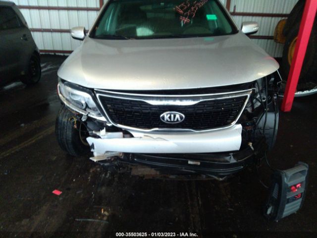 5XYKTCA60EG505932 KIA SORENTO LX
