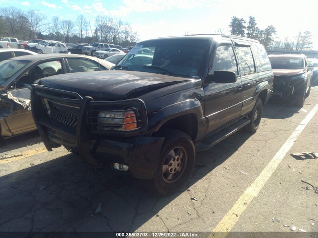 GMC Denali 2000 1GKEK13R0YR117881 Image 2
