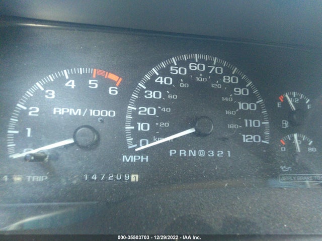 GMC Denali 2000 1GKEK13R0YR117881 Image 8