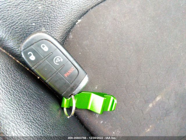 3C4NJDBB8JT304402 Jeep Compass Altitude