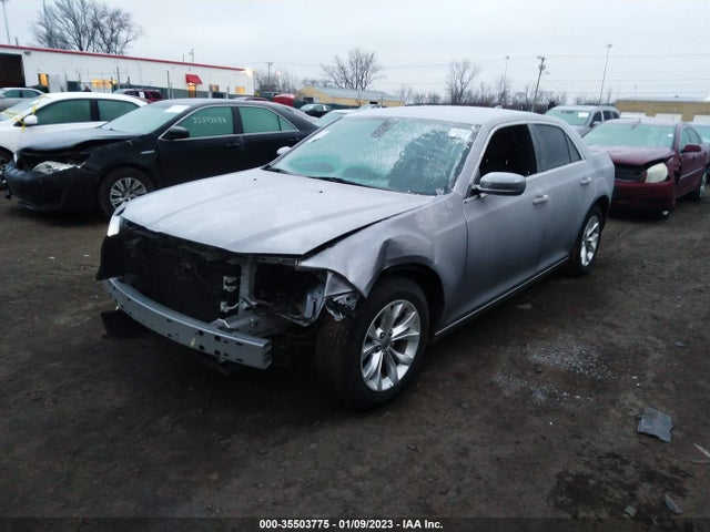 2C3CCAAG0FH931631 Chrysler 300 Limited