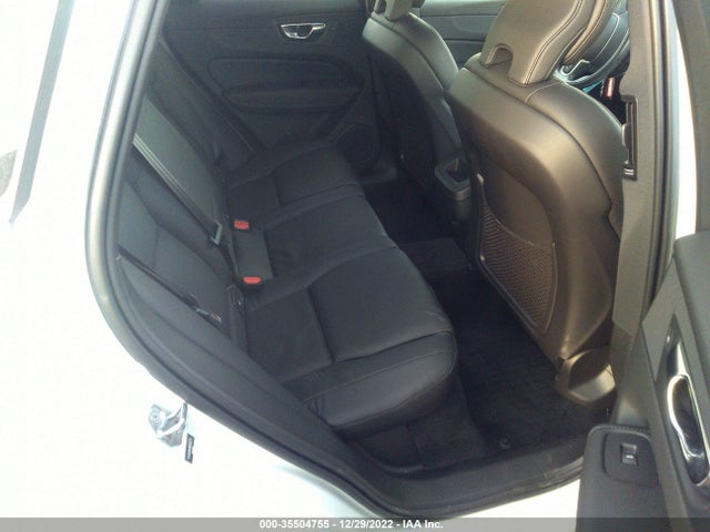 Volvo Xc60 Momentum 2021 YV4102RK8M1763711 Image 9