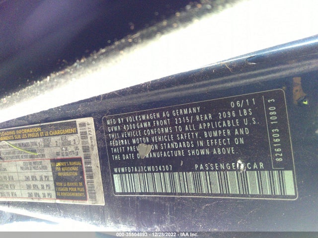 2012 VOLKSWAGEN GTI W/SUNROOF & NAVI PZEV VIN: WVWFD7AJ7CW034307