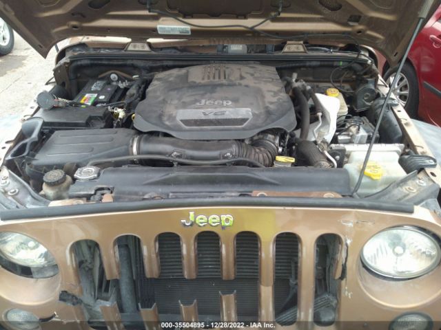 1C4BJWDG6FL605504 Jeep Wrangler Unlimited Sport