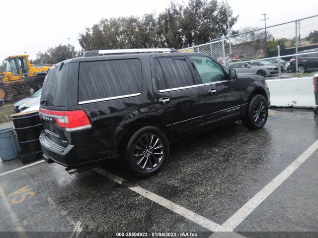 2015 Lincoln Navigator, VIN: 5LMJJ2HT2FEJ01752