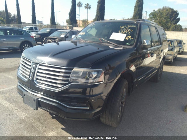 Lincoln Navigator 2015 5LMJJ2HT2FEJ01752 Image 2