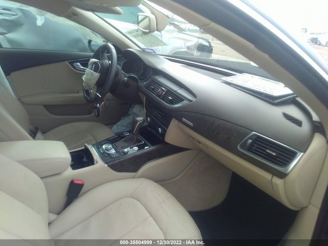 2017 Audi S7, VIN: WAUW2AFC4HN044073
