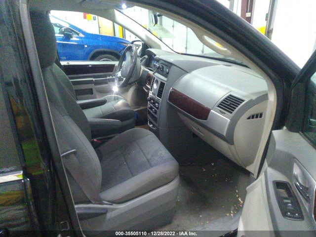 2010 CHRYSLER TOWN & COUNTRY TOURING VIN: 2A4RR5D12AR458475