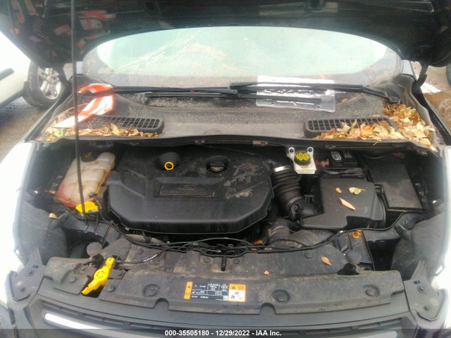 2016 Ford Escape, VIN: 1FMCU9G96GUB57055